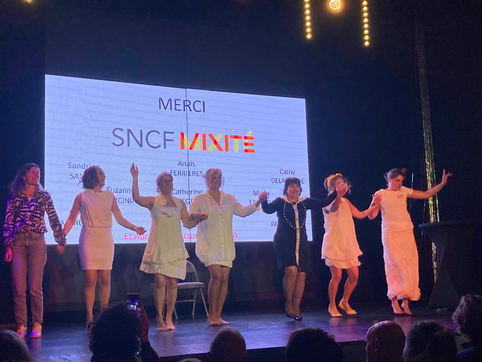 WhatsApp Image 2025-11-28 at 10.46.10 (2)